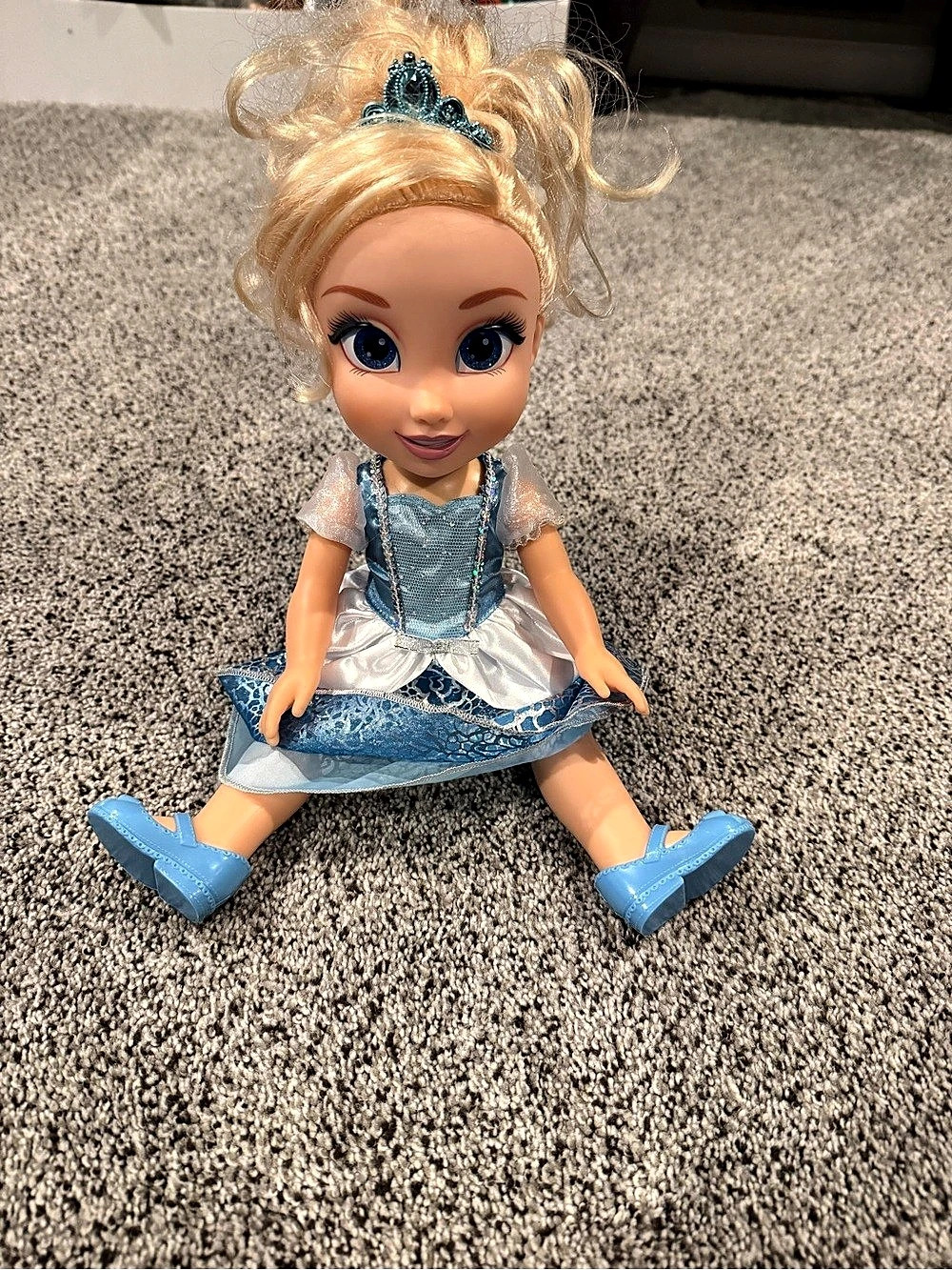Disney Princess My Friend Cinderella Doll Blue & White Princess Doll